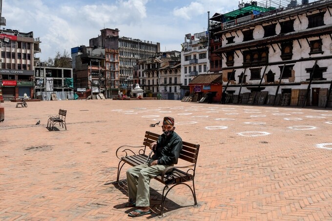 Quảng trường Durbar vắng tanh trong đại dịch ở Nepal. Ảnh: AFP