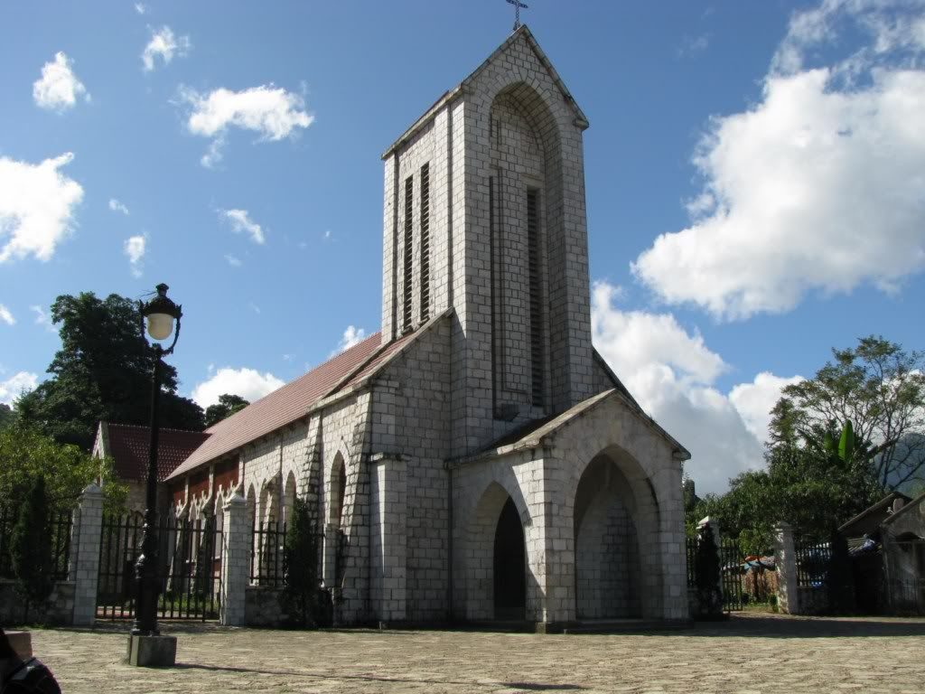 Nhà thờ đá- Biểu tượng của Sapa