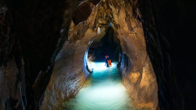 Hang Chà Lòi điểm đến hoang sơ cho những du khách thích trải nghiệm hang động