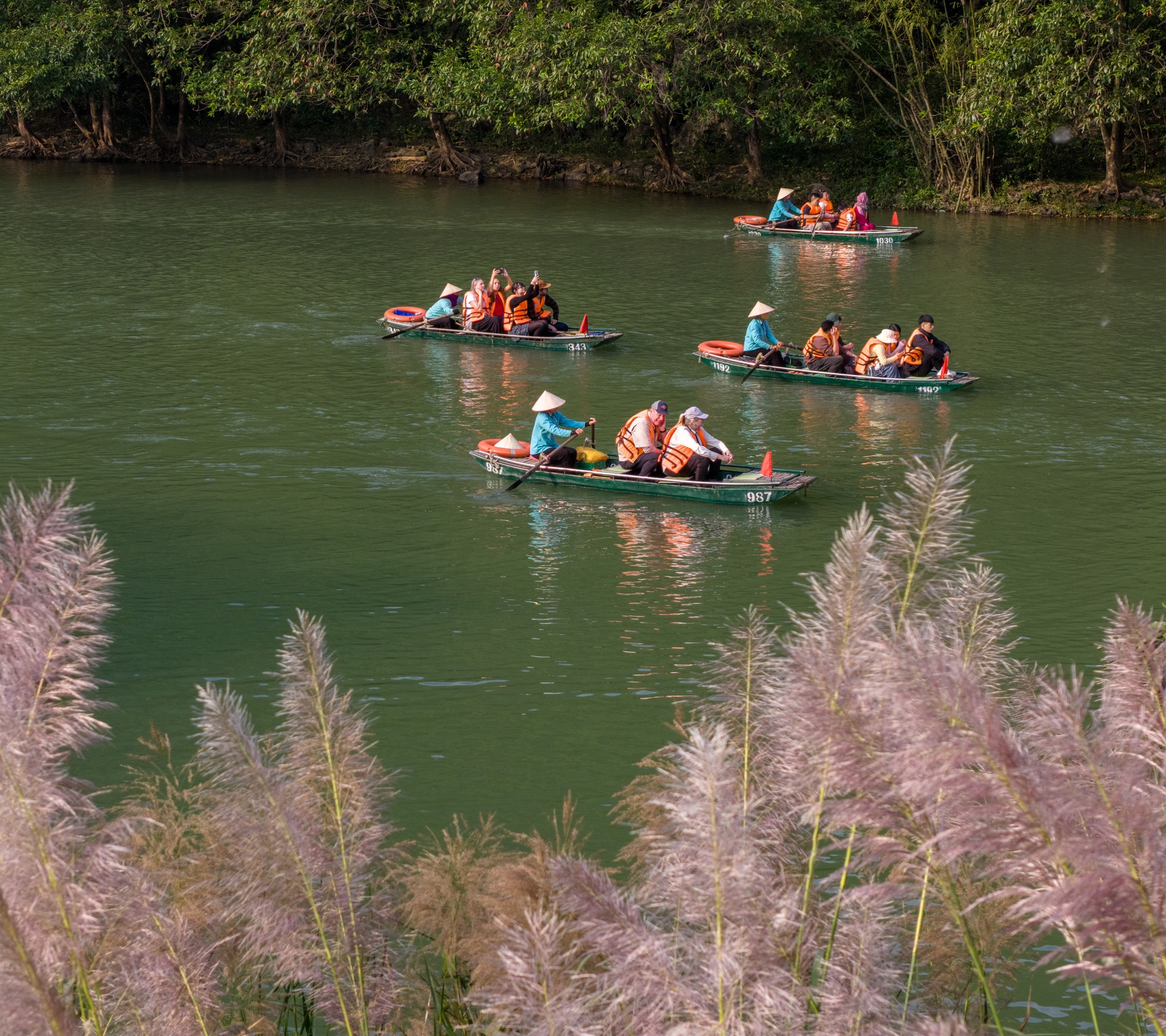 Du lịch Tràng An đẹp vào mùa Đông Xuân